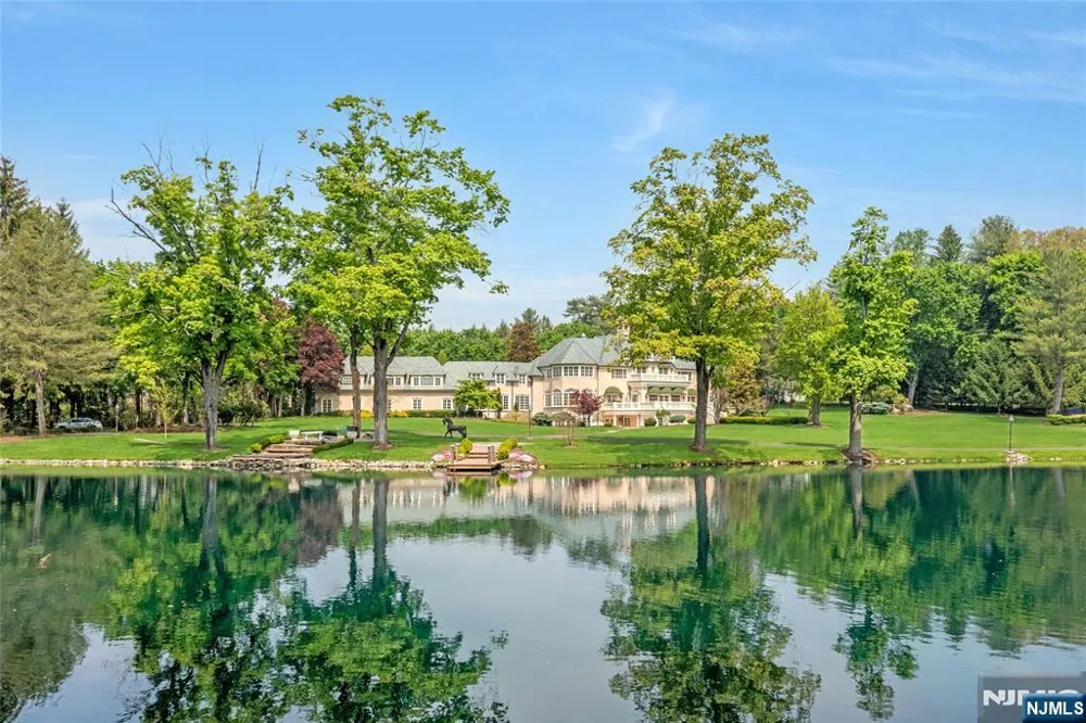 116 E Saddle River Road Saddle River, NJ 07458