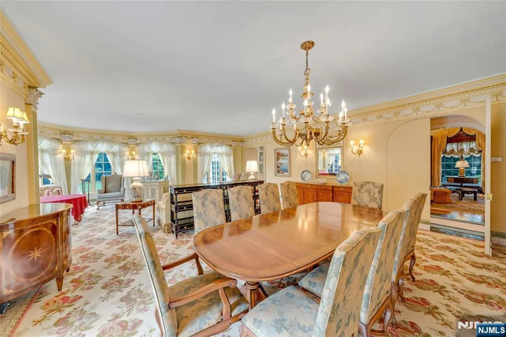 116 E Saddle River Road Saddle River, NJ 07458
