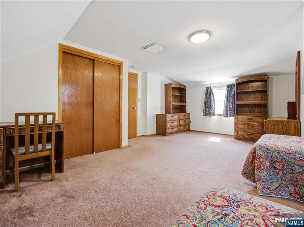 98 Moonachie Road Moonachie, NJ 07074