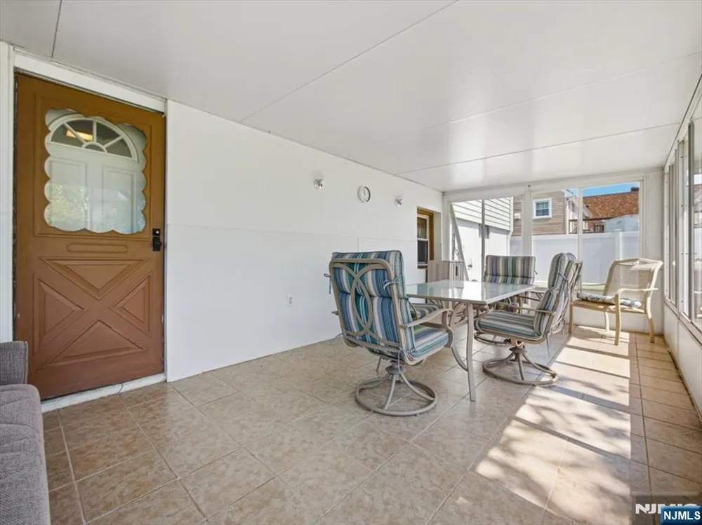 98 Moonachie Road Moonachie, NJ 07074