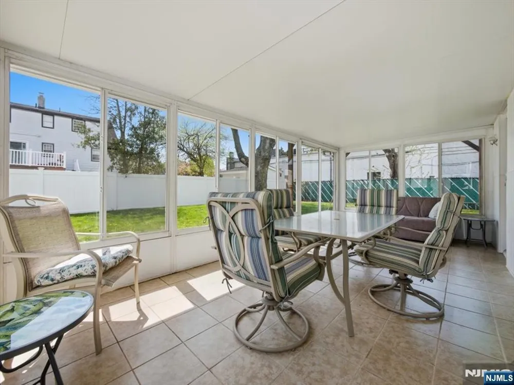98 Moonachie Road Moonachie, NJ 07074