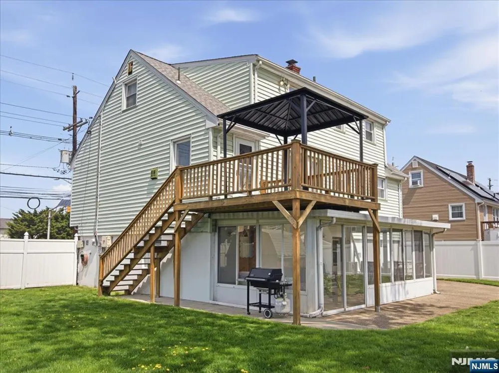 98 Moonachie Road Moonachie, NJ 07074