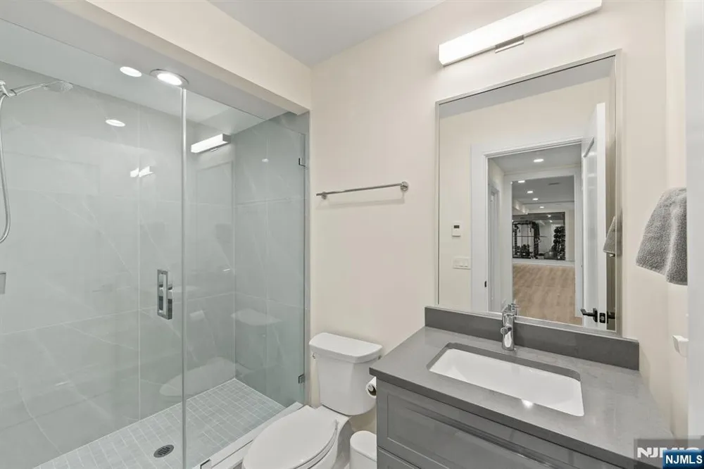 3 Mountain View Court Demarest, NJ 07627