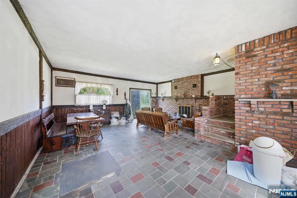 49 Heather Hills Drive Jefferson Township, NJ 07438