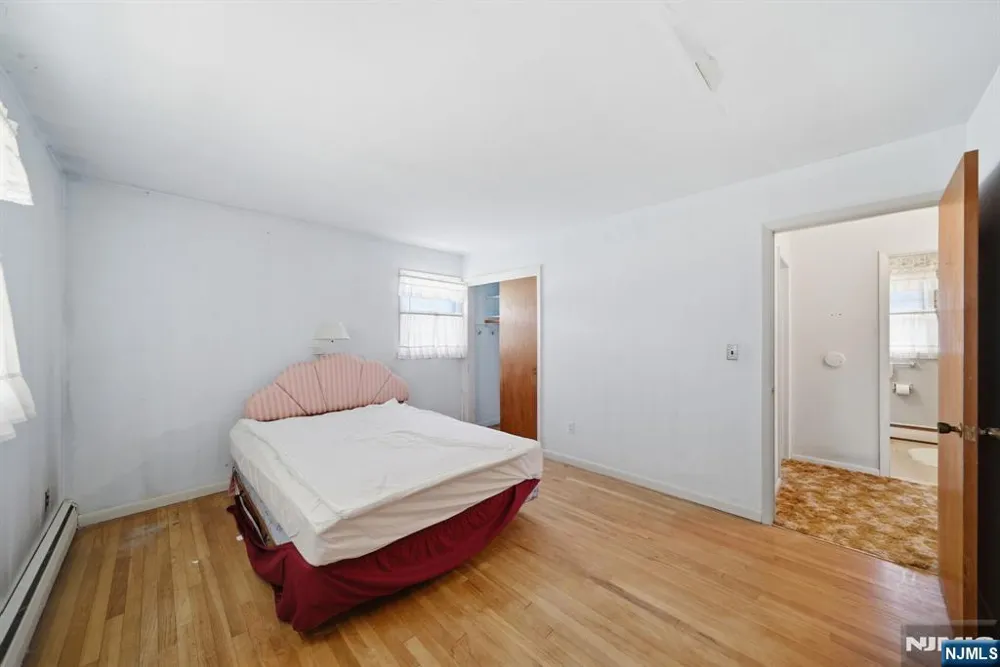 49 Heather Hills Drive Jefferson Township, NJ 07438