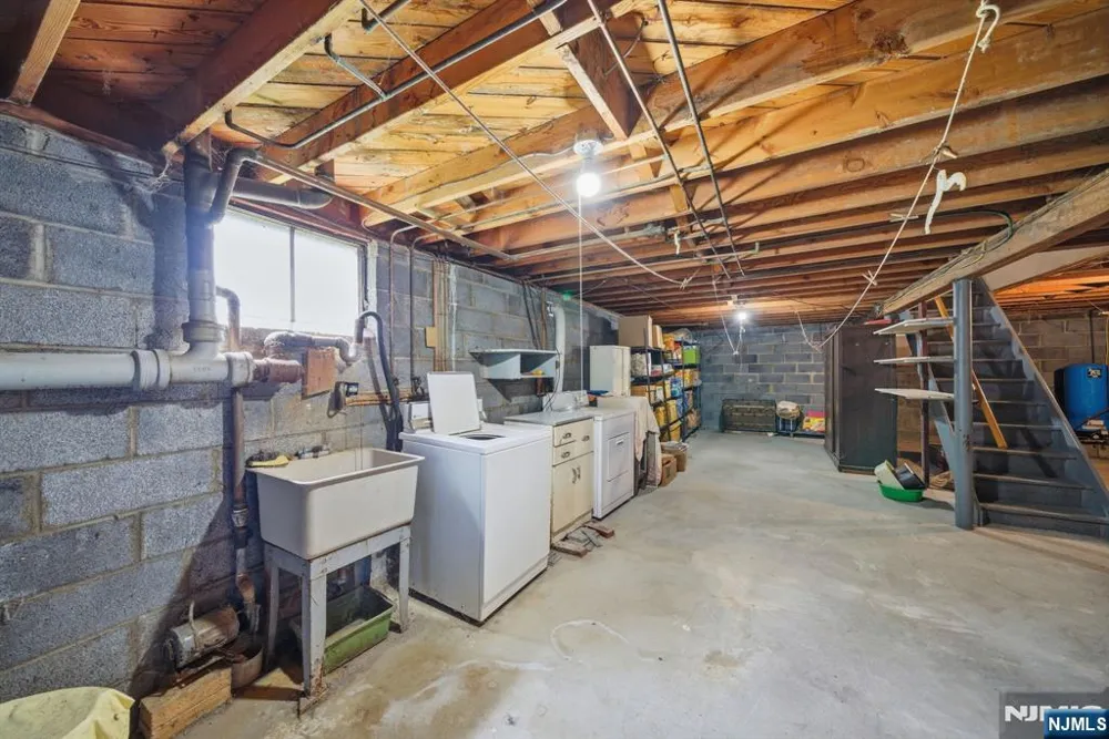 49 Heather Hills Drive Jefferson Township, NJ 07438
