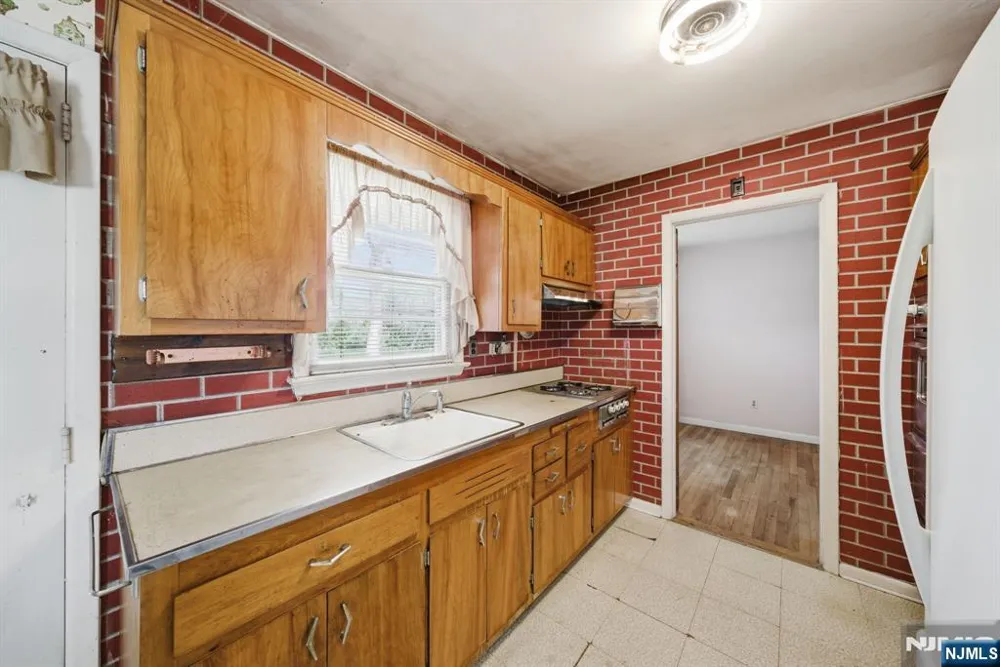 49 Heather Hills Drive Jefferson Township, NJ 07438