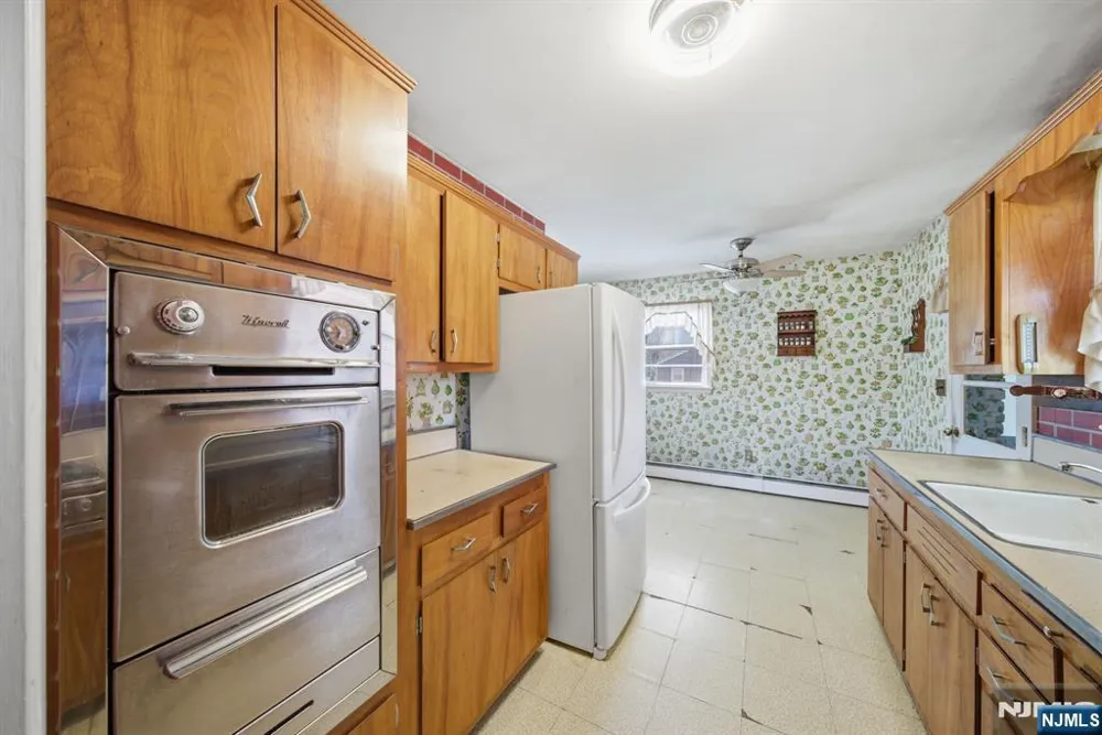 49 Heather Hills Drive Jefferson Township, NJ 07438