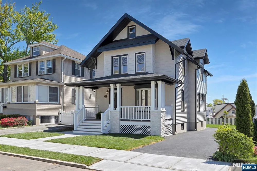 132 Argyle Place Kearny, NJ 07032