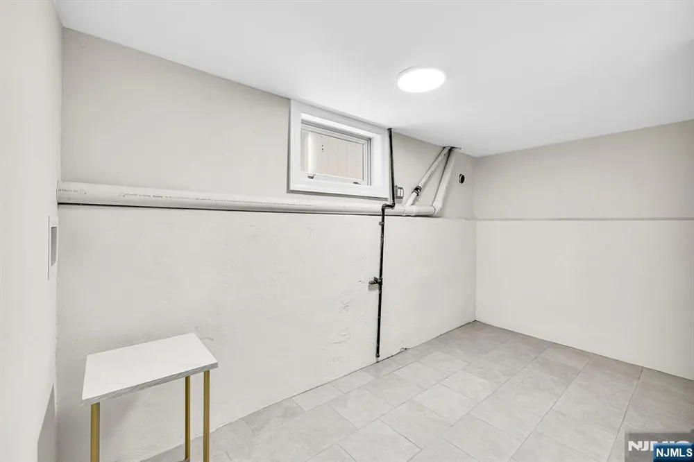 132 Argyle Place Kearny, NJ 07032