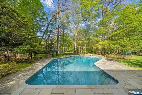 639 Pawnee Lane