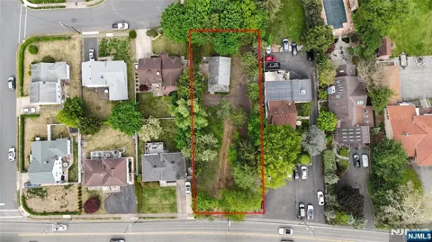 3-23 Saddle River Road