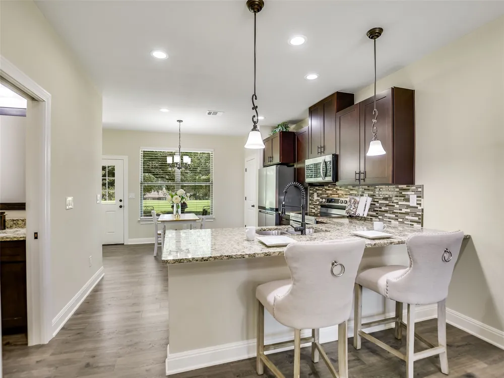 18803 Hogan Circle #16 Point Venture, TX 78645