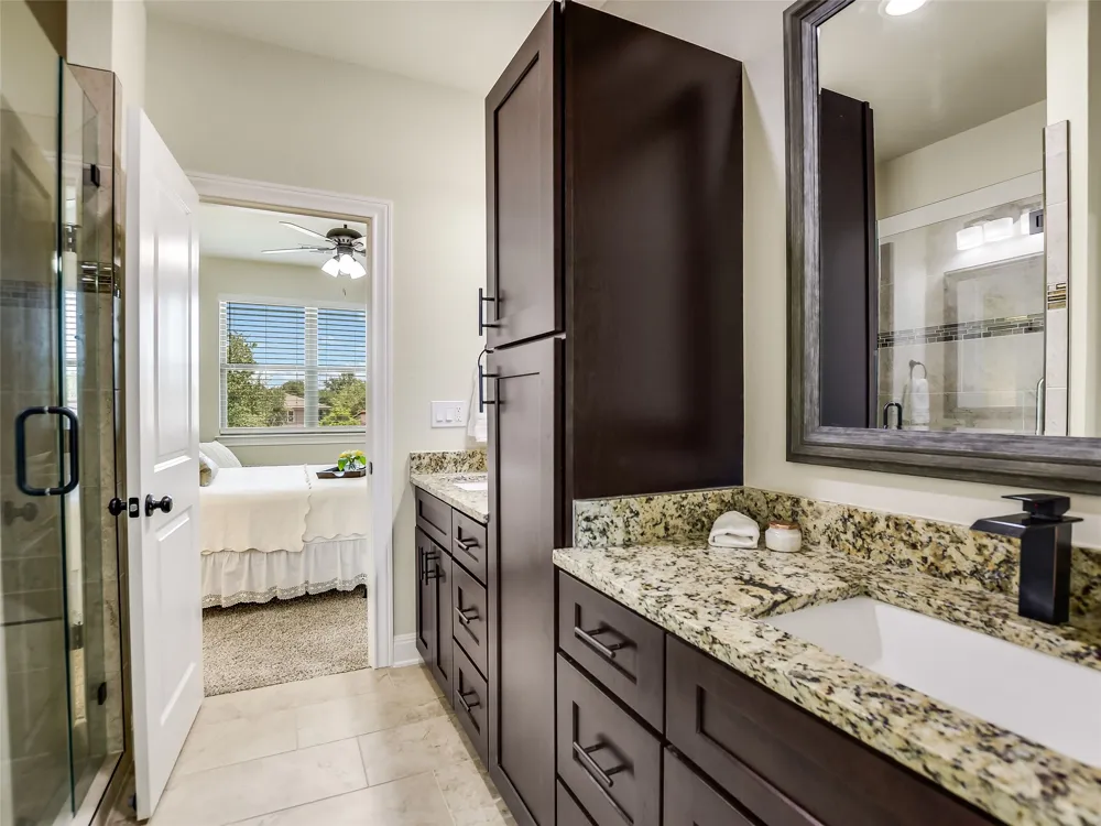 18803 Hogan Circle #16 Point Venture, TX 78645