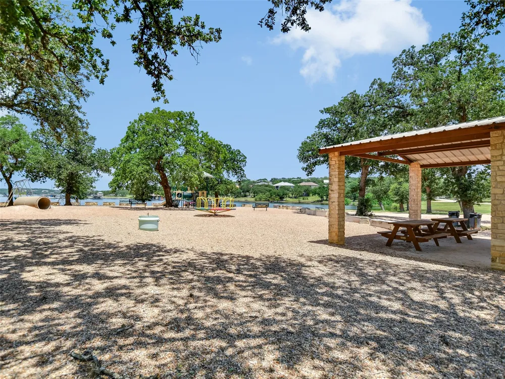 18803 Hogan Circle #16 Point Venture, TX 78645
