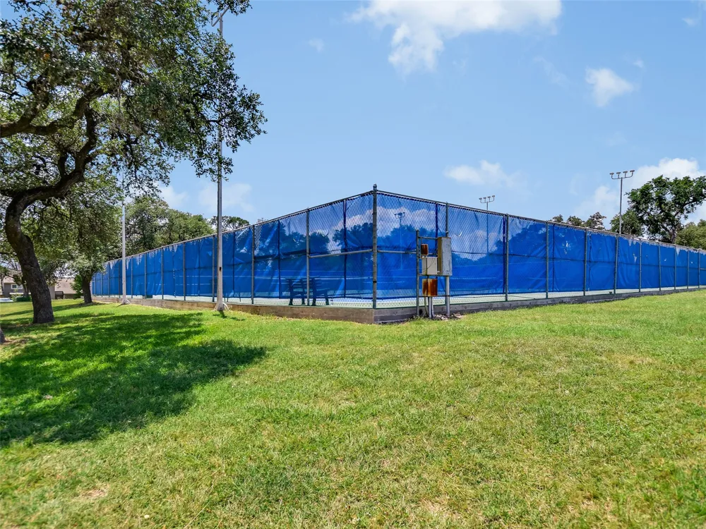 18803 Hogan Circle #16 Point Venture, TX 78645