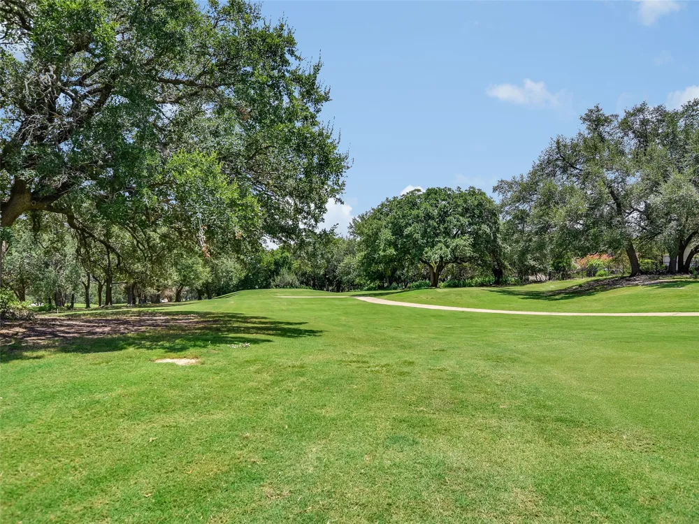 18803 Hogan Circle #16 Point Venture, TX 78645