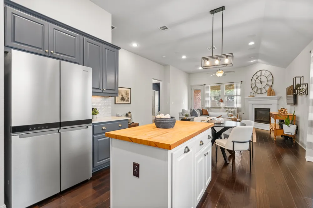 2732 Florin Cove Round Rock, TX 78665
