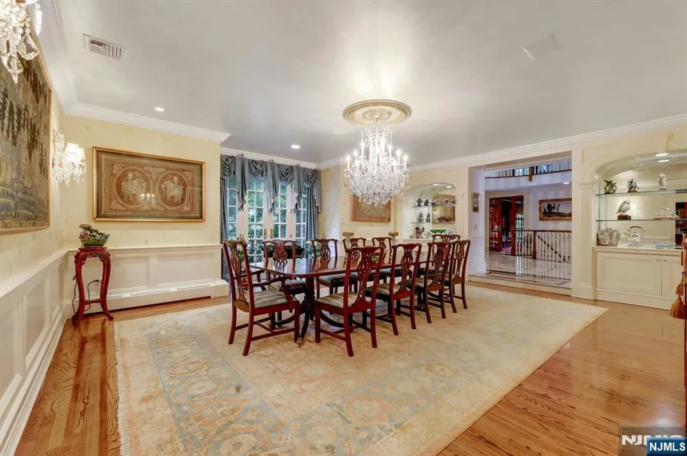 1055 High Mountain Road Franklin Lakes, NJ 07417