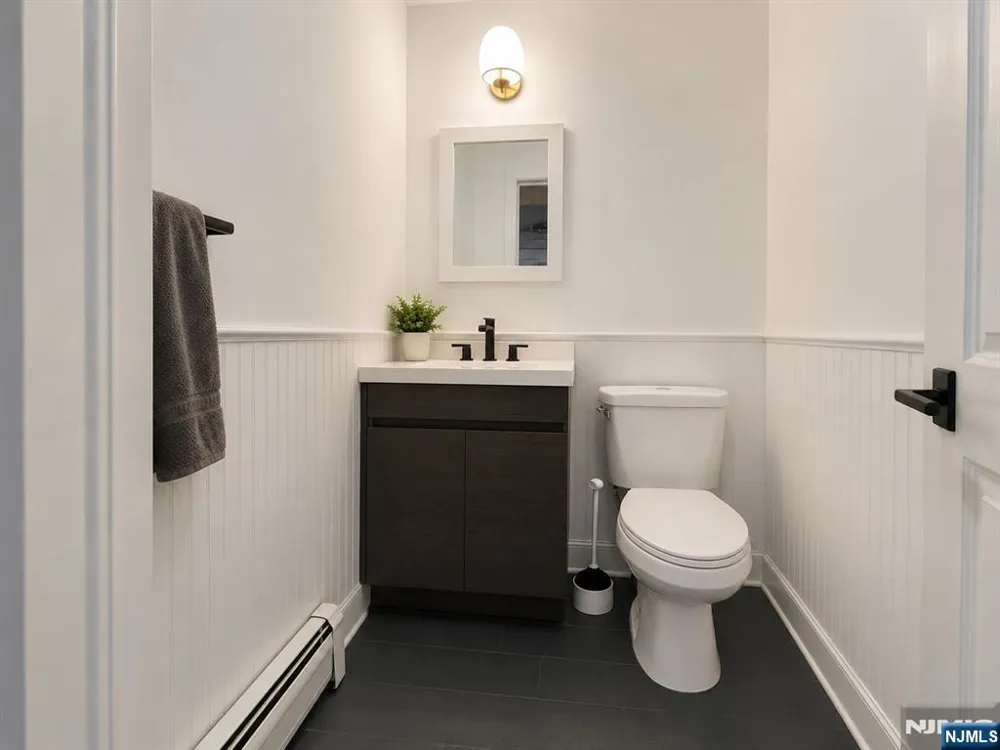 7 Naugle Street Closter, NJ 07624