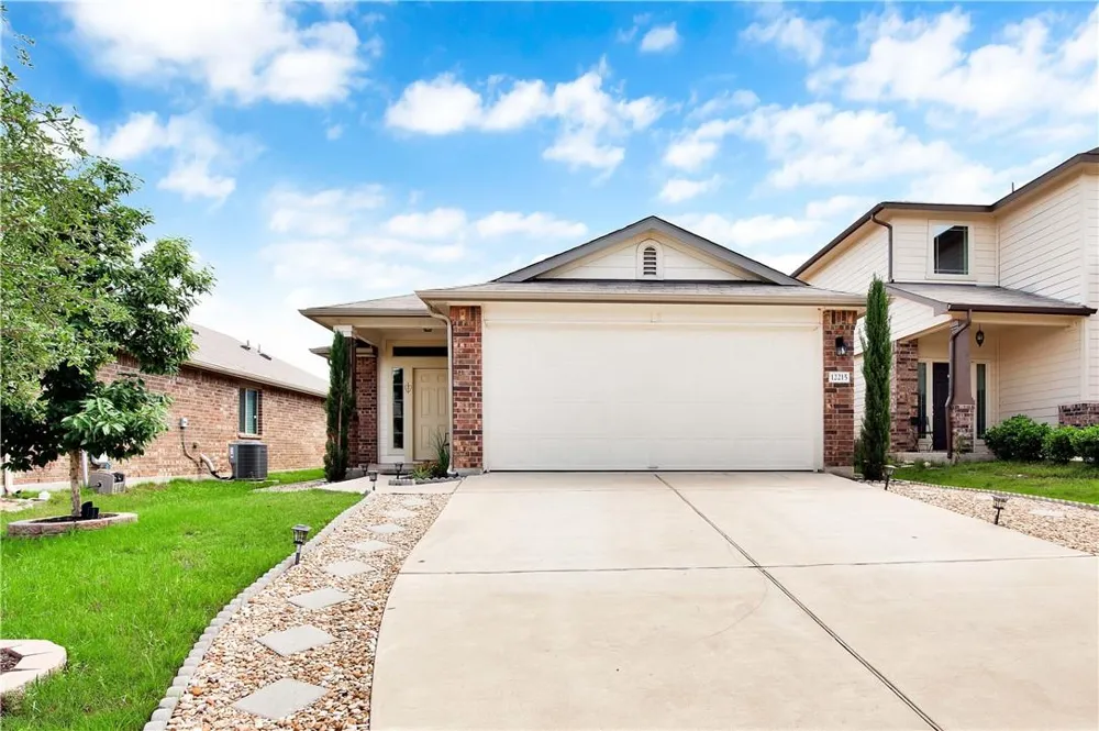 12215 Timber Arch Lane Manor, TX 78653