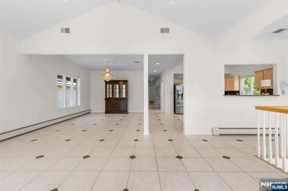 499 Morse Avenue Ridgefield, NJ 07657