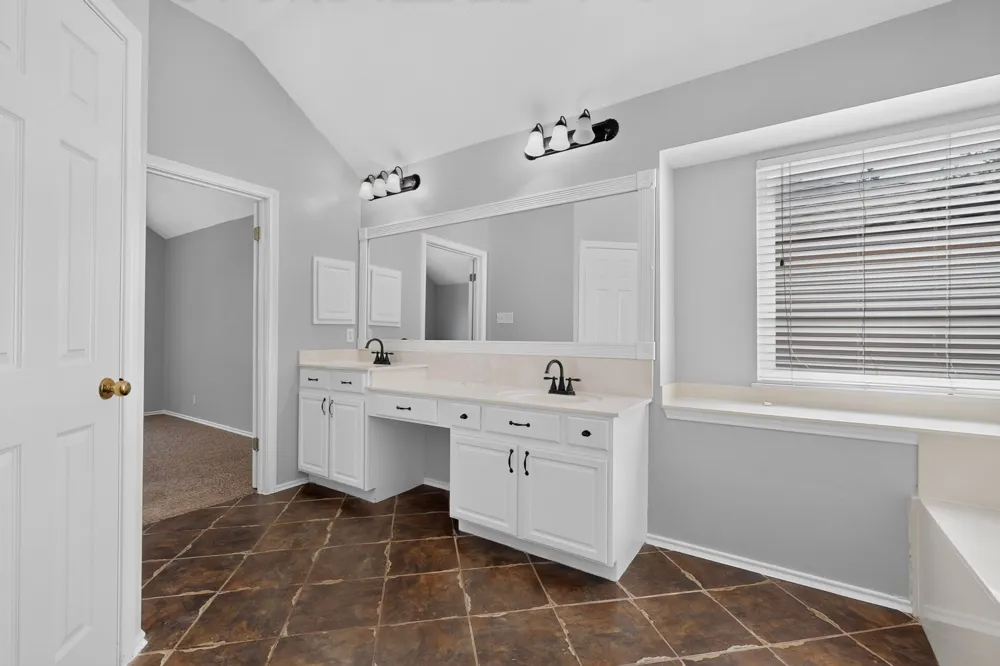 3068 Bent Tree Loop Round Rock, TX 78681