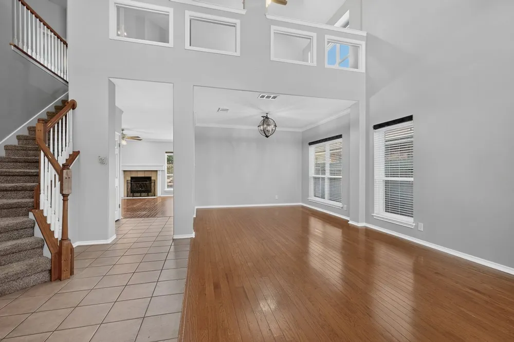 3068 Bent Tree Loop Round Rock, TX 78681