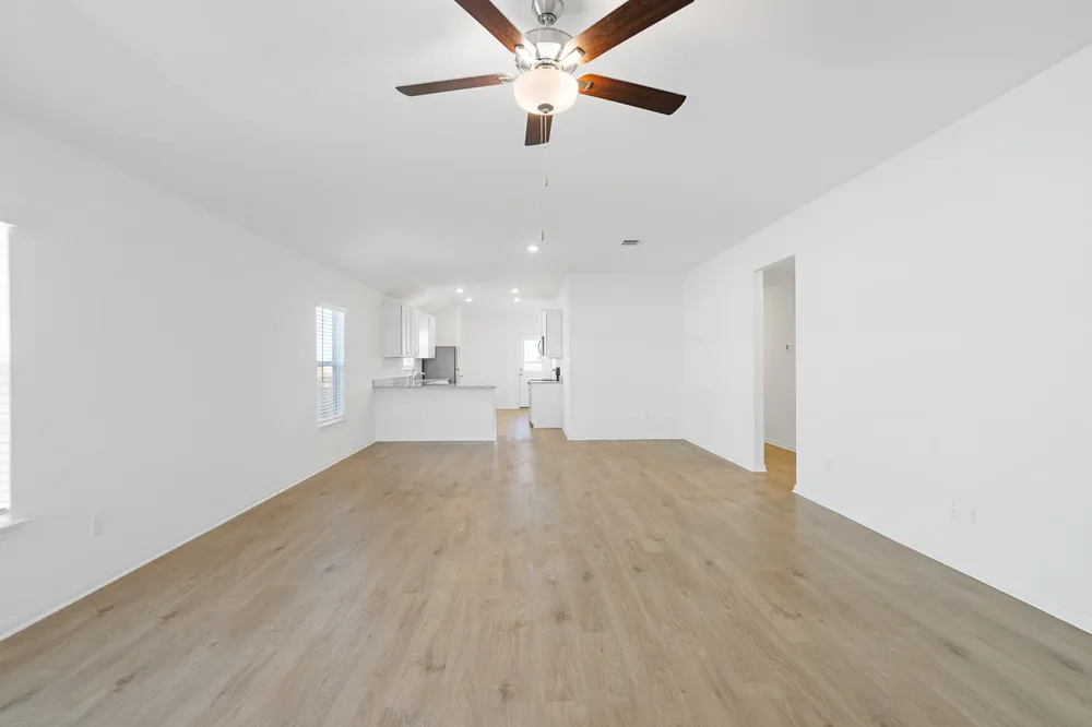 112 Paria Court Jarrell, TX 76537