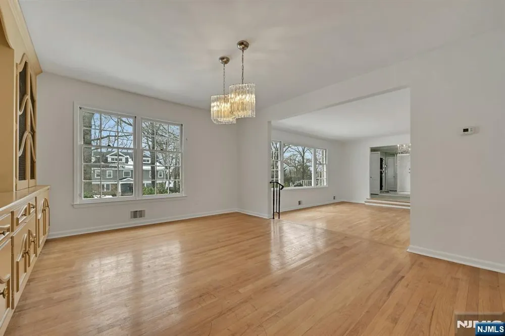 229 Allison Court Englewood, NJ 07631
