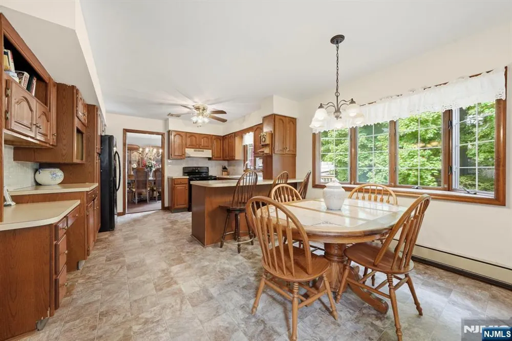 621 Bloomfield Avenue Nutley, NJ 07110
