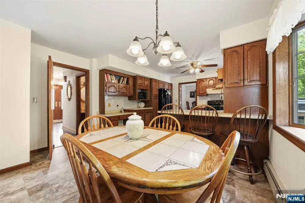 621 Bloomfield Avenue Nutley, NJ 07110