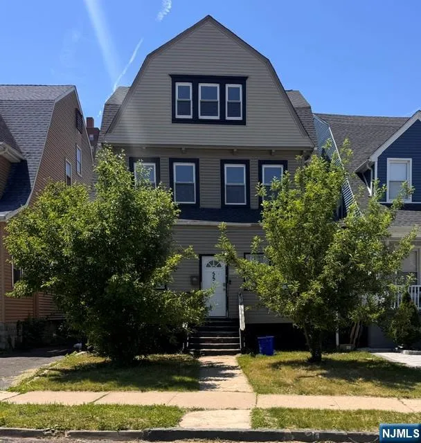 55 Morton Place East Orange, NJ 07017