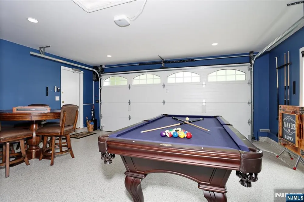 434 Hasbrouck Boulevard Oradell, NJ 07649