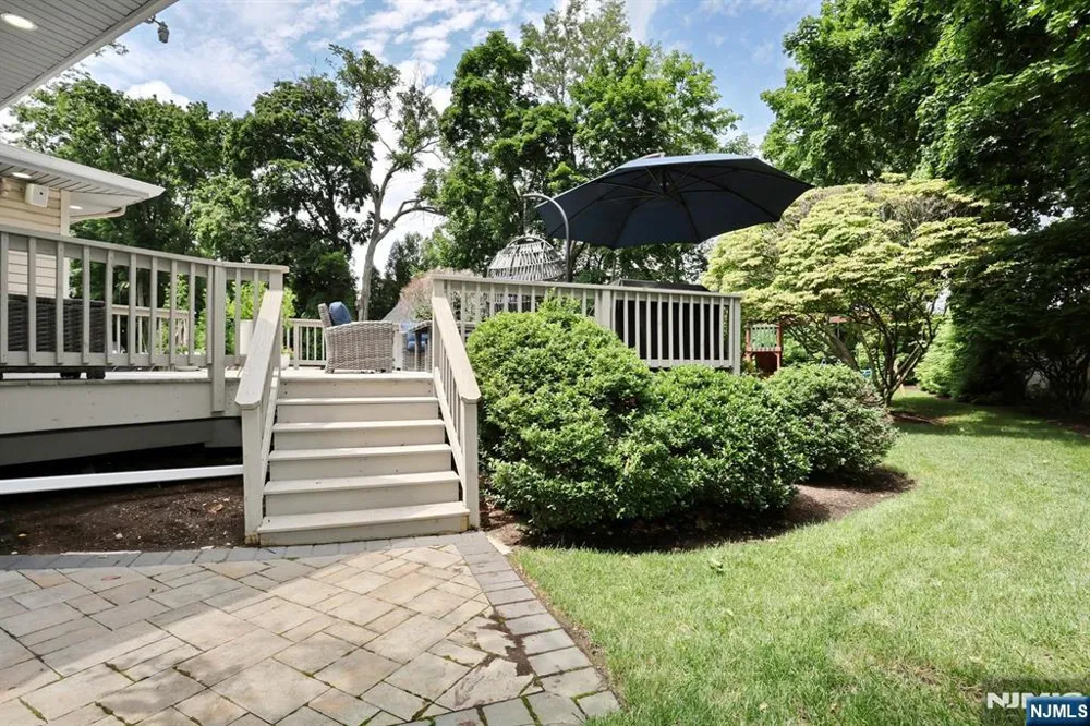 434 Hasbrouck Boulevard Oradell, NJ 07649