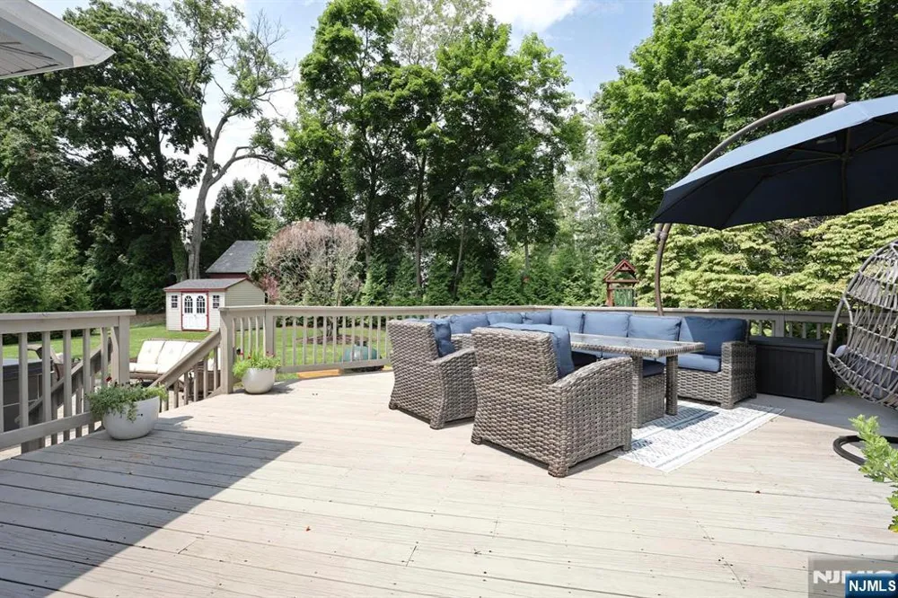 434 Hasbrouck Boulevard Oradell, NJ 07649