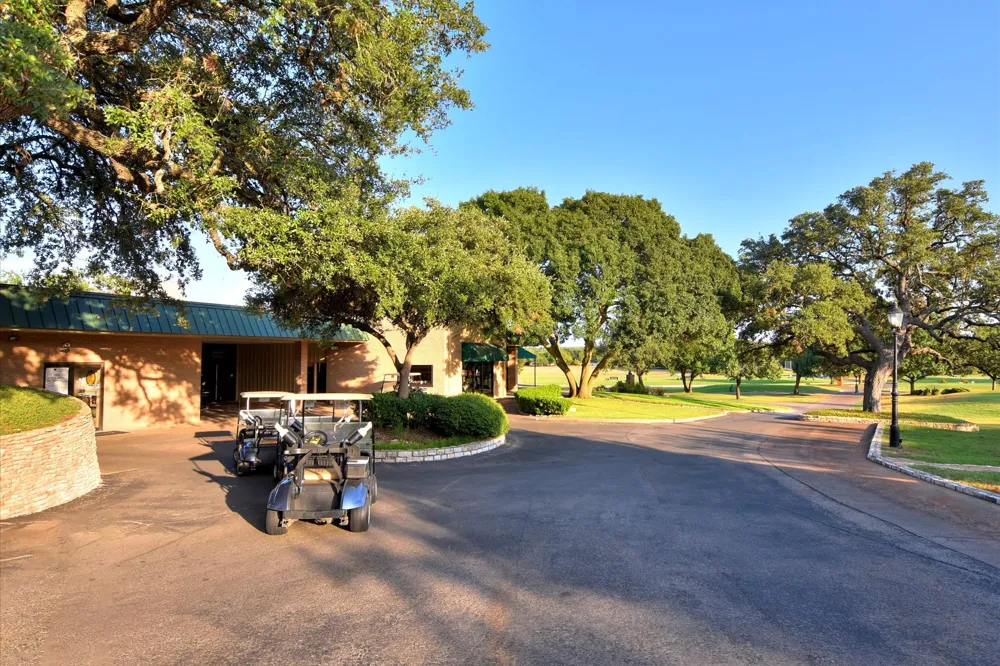 11125 Pinehurst Drive #C Austin, TX 78747