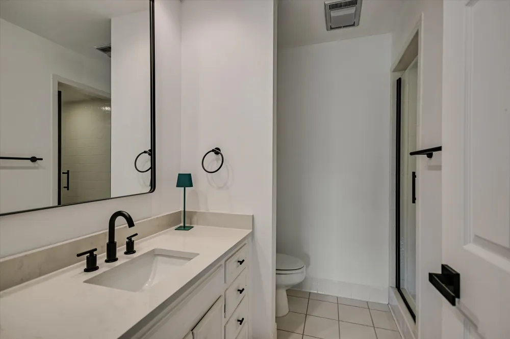 11125 Pinehurst Drive #C Austin, TX 78747