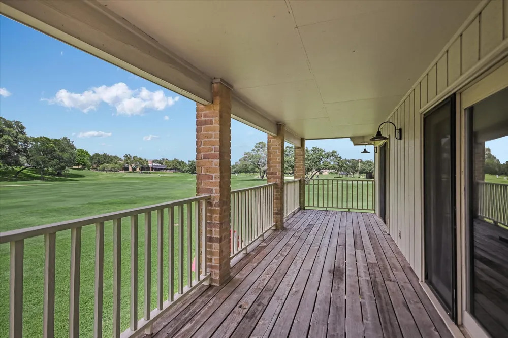 11125 Pinehurst Drive #C Austin, TX 78747