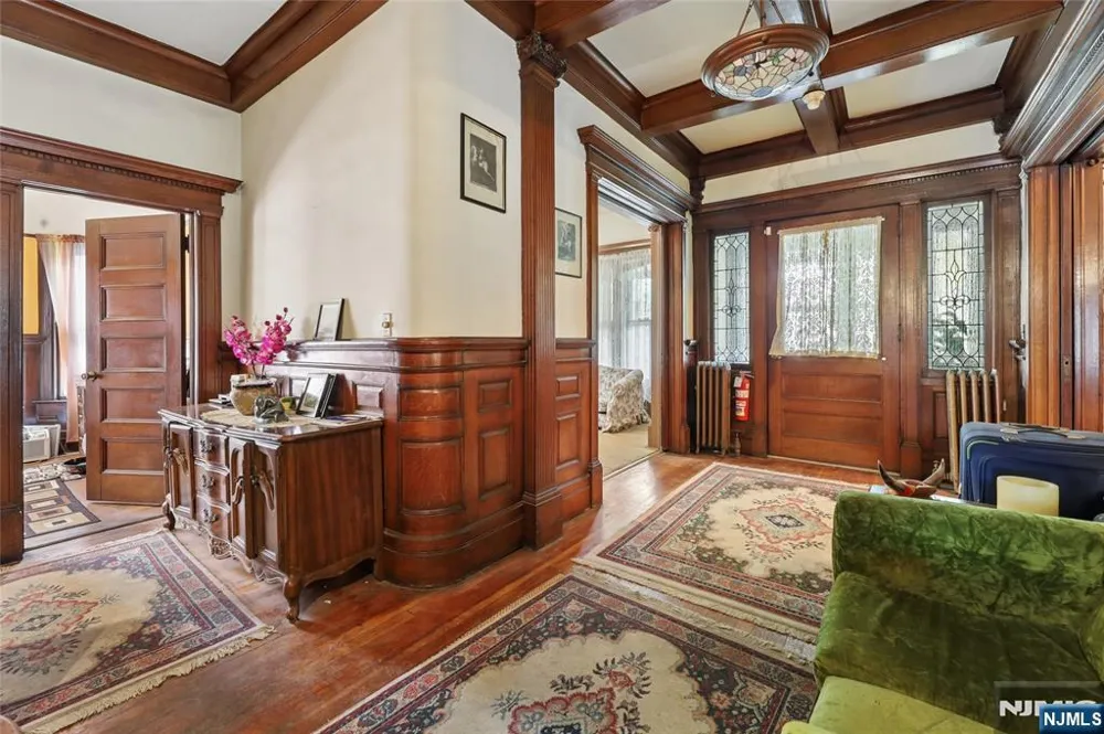 139 Aycrigg Avenue Passaic, NJ 07055