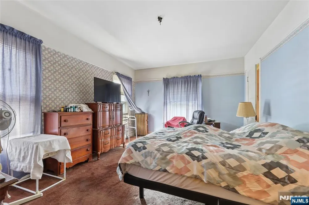 139 Aycrigg Avenue Passaic, NJ 07055