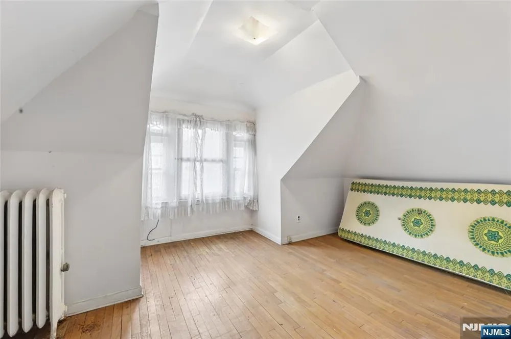 139 Aycrigg Avenue Passaic, NJ 07055