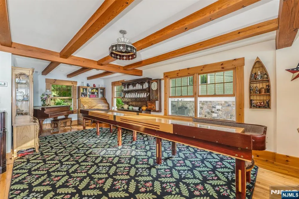 501 Windemere Avenue Mount Arlington, NJ 07856
