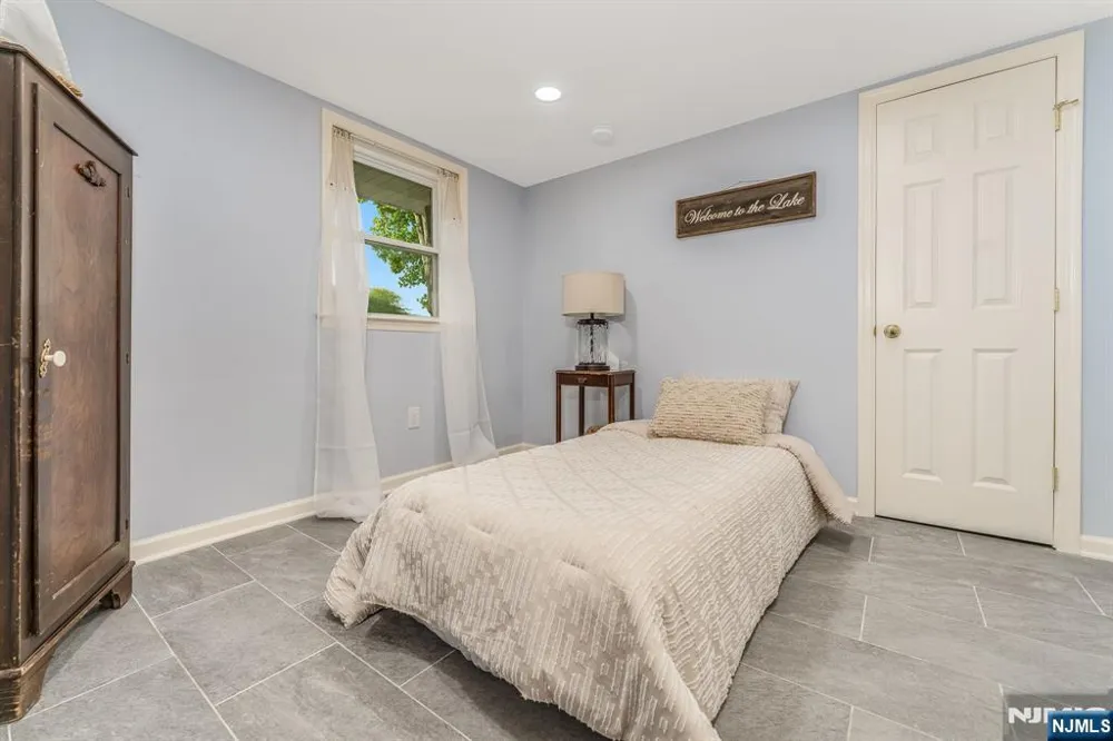 501 Windemere Avenue Mount Arlington, NJ 07856