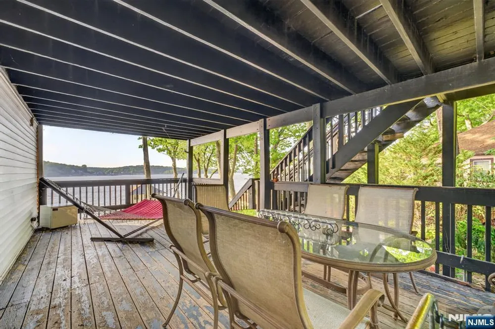501 Windemere Avenue Mount Arlington, NJ 07856
