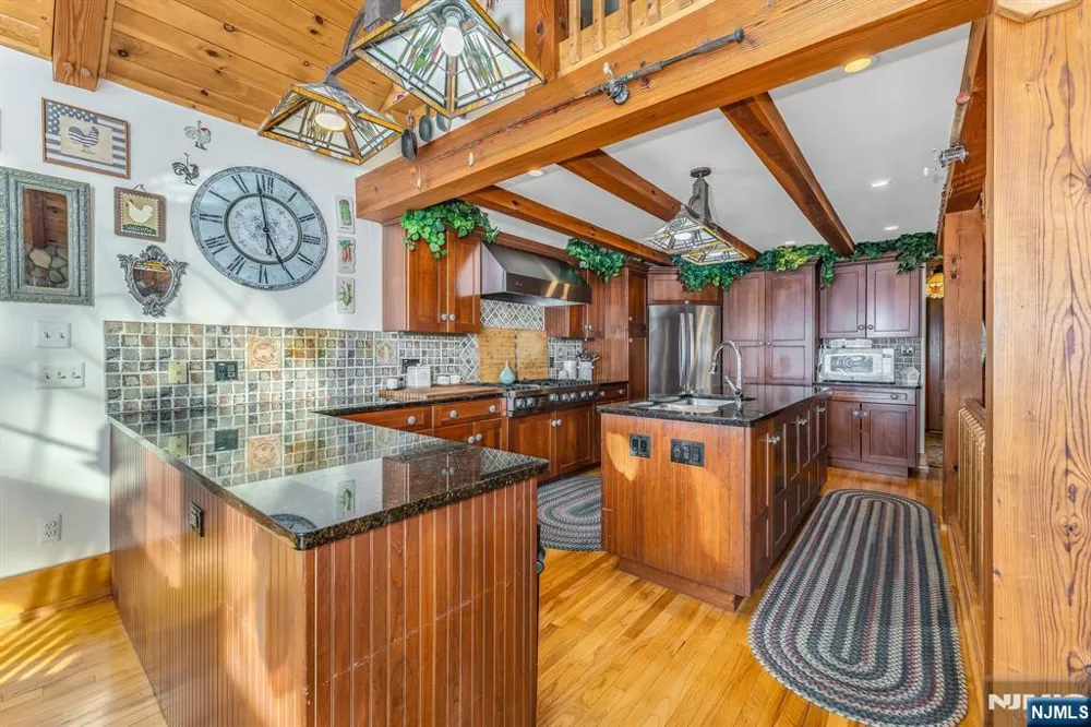 501 Windemere Avenue Mount Arlington, NJ 07856