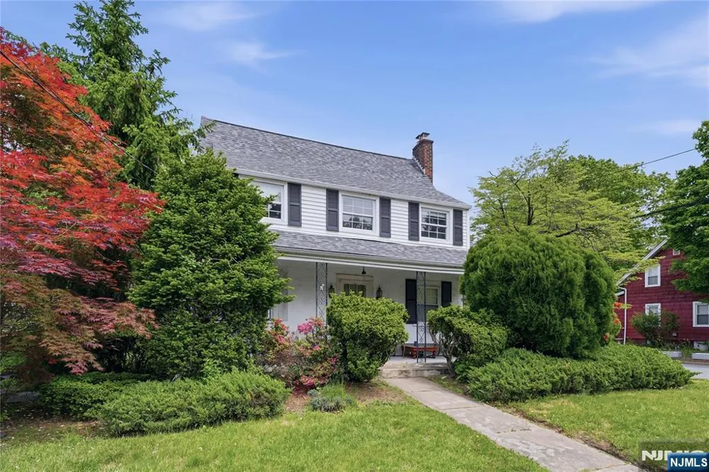 252 Washington Avenue Westwood, NJ 07675
