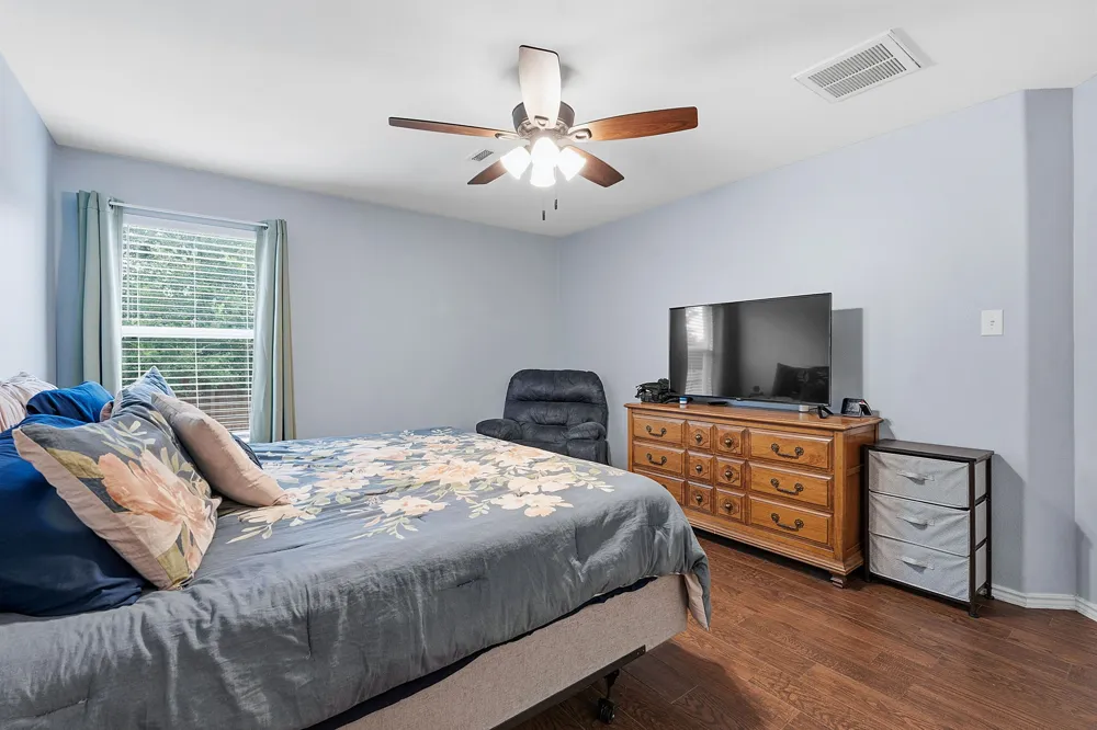 18512 Great Falls Drive Manor, TX 78653