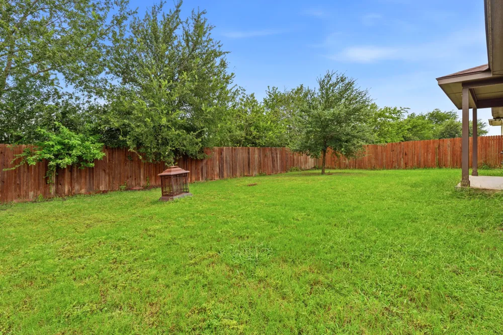 18512 Great Falls Drive Manor, TX 78653