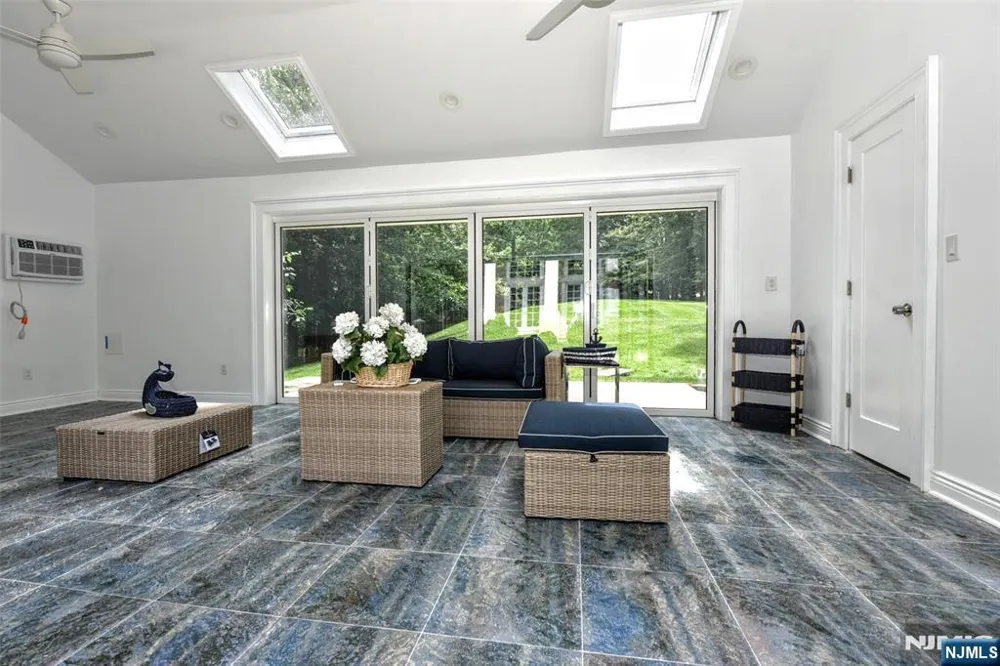 24 WILDWOOD Road Saddle River, NJ 07458